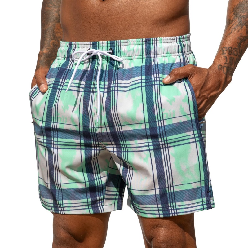 Trendy Ombre Striped Graphic S - Trunks Board Surf recension och pris